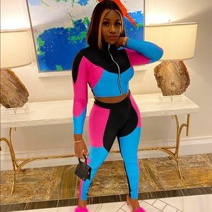 Let’s play color outfit